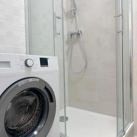Your 17 With Parking Apartman Kassa